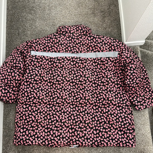 RARE Sandy Liang x Target puffer coat 2XL - Picture 3 of 5